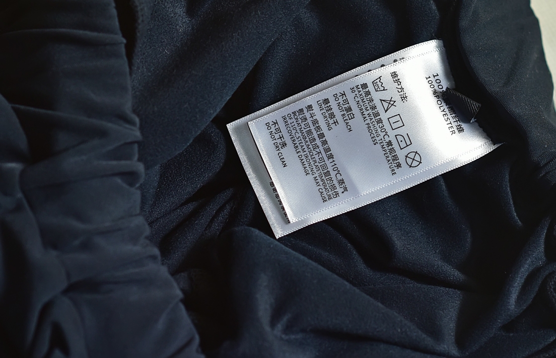 Stay Warm and Productive at Work with DOT Pattern Carbon Fiber Heated Thermal Underwear